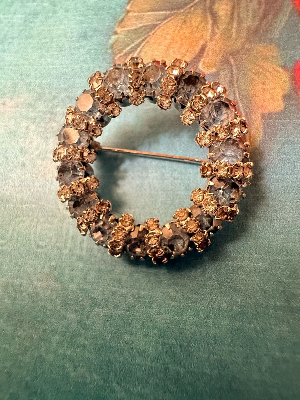 Vintage-Style Round Crystal Brooch - Gold-tone with Clear Stones